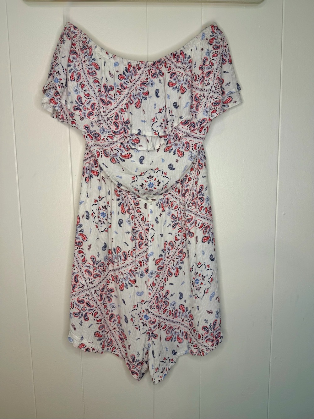 Mudd White Strapless Paisley Romper with Red and Blue Print